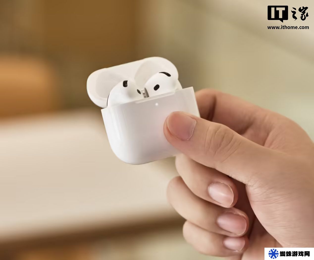 打破语言障碍：消息称苹果 iOS 19 将为 AirPods 耳机带来同声传译功能